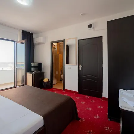 Hotel Coral 3*