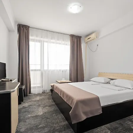 Hotel Coral 3*