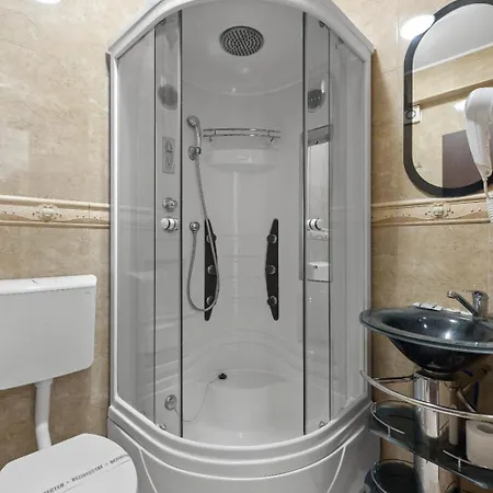 Coral Hotel 3*